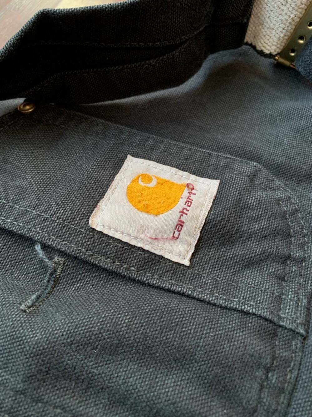 Carhartt R01 Black Double-Front Bib Overalls 42x30 - Picture 6 of 9